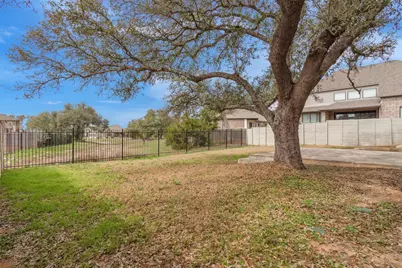 421 Chinkapin Trail, New Braunfels, TX 78132 - Photo 35