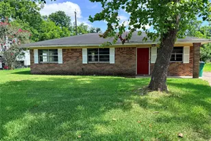225 Burkett St, Richwood, TX 77531 - Photo 1