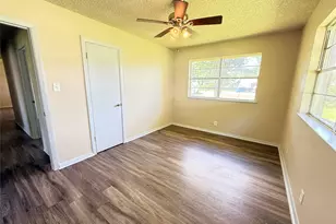 225 Burkett St, Richwood, TX 77531 - Photo 11