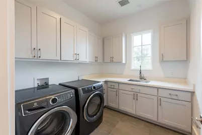 2817 Albans Road, Houston, TX 77005 - Photo 43