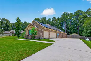 28510 Redwood Cliff Ln, Huffman, TX 77336 - Photo 7