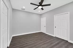 5604 Sherman St, Houston, TX 77011 - Photo 13