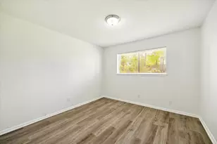 112 Belvedere Dr, Conroe, TX 77301 - Photo 9