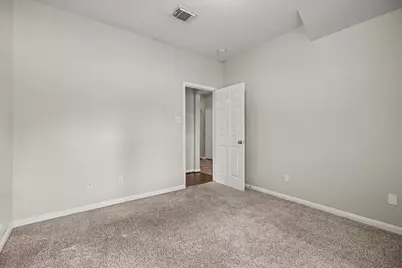 5139 Chase Park Circle, Bacliff, TX 77518 - Photo 21