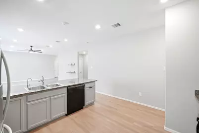 18463 Running Shadow Court, Hockley, TX 77447 - Photo 15