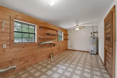 1555 Wildwood Road, Ledbetter, TX 78946 - Photo 15