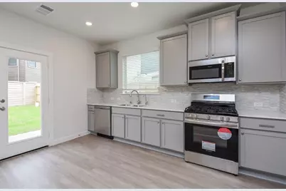 17231 Walden Lake Lane, Hockley, TX 77447 - Photo 15