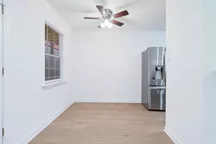 5718 Eskridge, Houston, TX 77023 - Photo 3