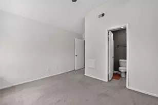 15920 Seahorse Dr, Houston, TX 77062 - Photo 33
