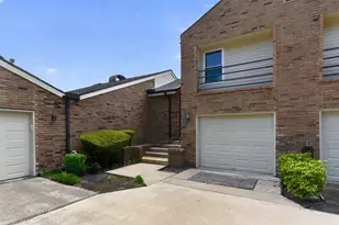 15920 Seahorse Dr, Houston, TX 77062 - Photo 1