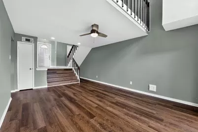 15920 Seahorse Drive, Houston, TX 77062 - Photo 11