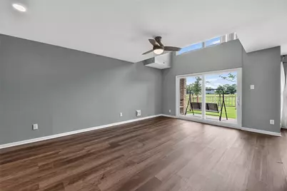 15920 Seahorse Drive, Houston, TX 77062 - Photo 15