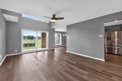 15920 Seahorse Drive, Houston, TX 77062 - Photo 13