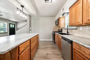 4340 County Rd 541, Alvin, TX 77511 - Photo 17