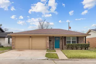 160 W Whitney St, Houston, TX 77018 - Photo 1