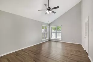 9114 Southbluff Blvd, Houston, TX 77089 - Photo 7