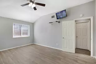 9114 Southbluff Blvd, Houston, TX 77089 - Photo 19