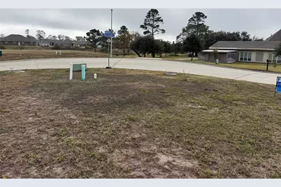 5325 W Bayou Maison Circle, Dickinson, TX 77539 - Photo 3