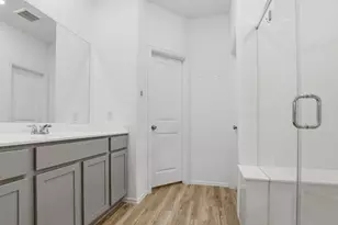 9814 Kingston Liberty Ln, Baytown, TX 77521 - Photo 21