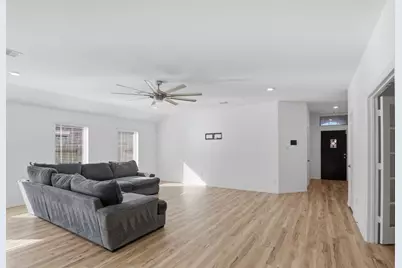 9814 Kingston Liberty Lane, Baytown, TX 77521 - Photo 9
