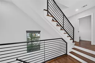 2322 Camden Dr, Houston, TX 77021 - Photo 19