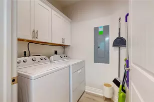 3211 Avenue K, Galveston, TX 77550 - Photo 17