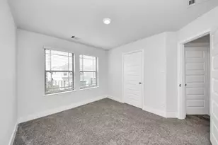 4423 Santorini Ln, Houston, TX 77045 - Photo 29