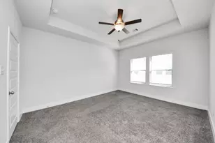 4423 Santorini Ln, Houston, TX 77045 - Photo 19