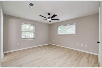 4735 Theall Road, Houston, TX 77066 - Photo 29