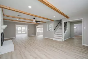 4735 Theall Rd, Houston, TX 77066 - Photo 15