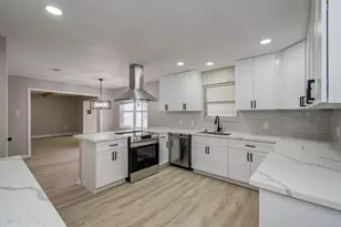 4735 Theall Rd, Houston, TX 77066 - Photo 7