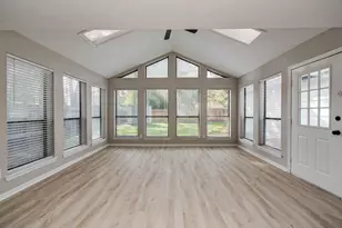 4735 Theall Rd, Houston, TX 77066 - Photo 17