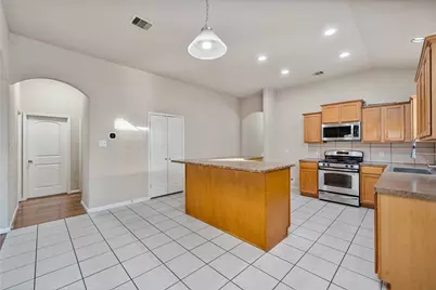 7911 Summerdale Drive, Rosenberg, TX 77469 - Photo 11