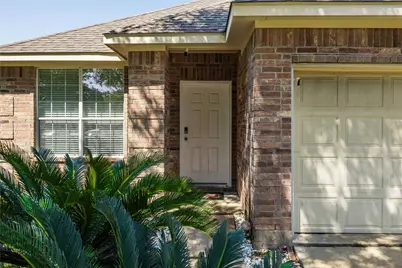 7911 Summerdale Drive, Rosenberg, TX 77469 - Photo 3