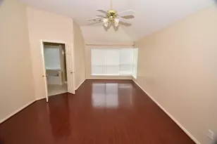 12335 N Shadow Cove Dr, Houston, TX 77082 - Photo 7