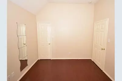 12335 N Shadow Cove Drive, Houston, TX 77082 - Photo 9