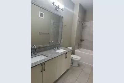 150 W Sam Houston Parkway N #1233, Houston, TX 77024 - Photo 5