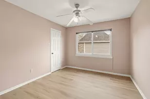 22830 Spatswood Ln, Katy, TX 77449 - Photo 19