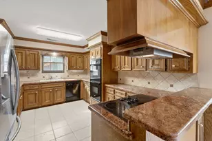 22830 Spatswood Ln, Katy, TX 77449 - Photo 7