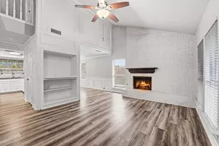 3206 River Valley Dr, Houston, TX 77339 - Photo 7