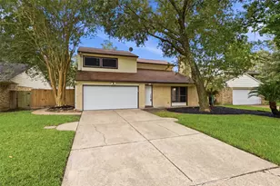 3206 River Valley Dr, Houston, TX 77339 - Photo 3