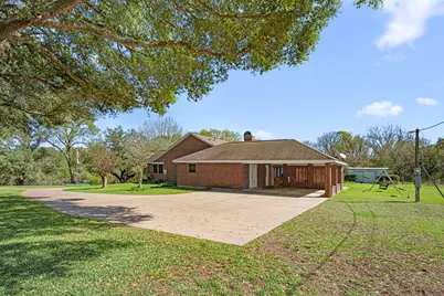 423 Jane Street, East Bernard, TX 77435 - Photo 29