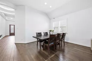 2805 Parkside Village Ln, Pearland, TX 77581 - Photo 11