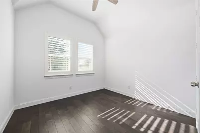 2805 Parkside Village Lane, Pearland, TX 77581 - Photo 7