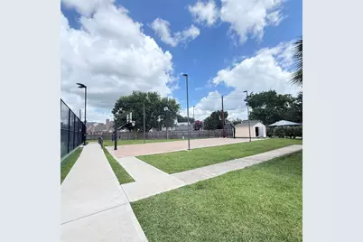 11942 Briar Forest Drive, Houston, TX 77077 - Photo 33