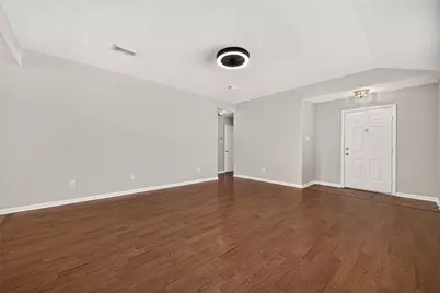 5631 Eagle Landing, Houston, TX 77085 - Photo 9