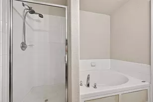 5631 Eagle Landing, Houston, TX 77085 - Photo 23