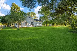 804 N Cleveland, Dayton, TX 77535 - Photo 5