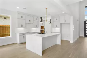 31127 Marlow Mnr Ct, Fulshear, TX 77441 - Photo 5