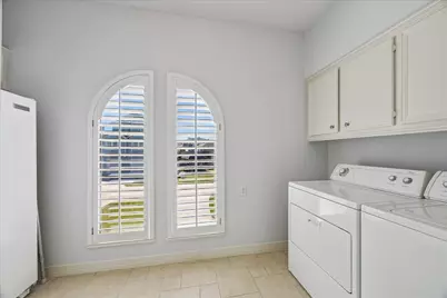 1554 Windsong Way, Tiki Island, TX 77554 - Photo 17